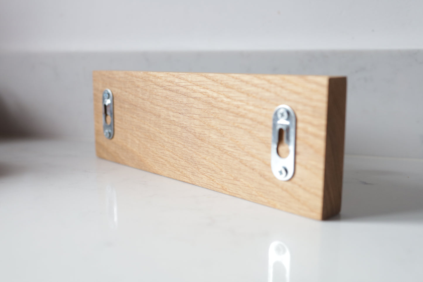 Walkies Oak Lead Hook