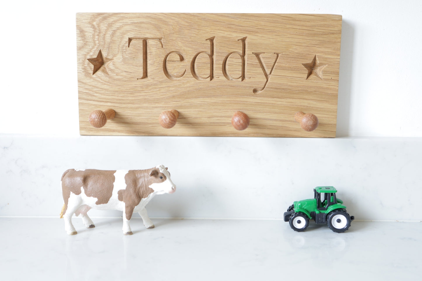 Children’s peg rail