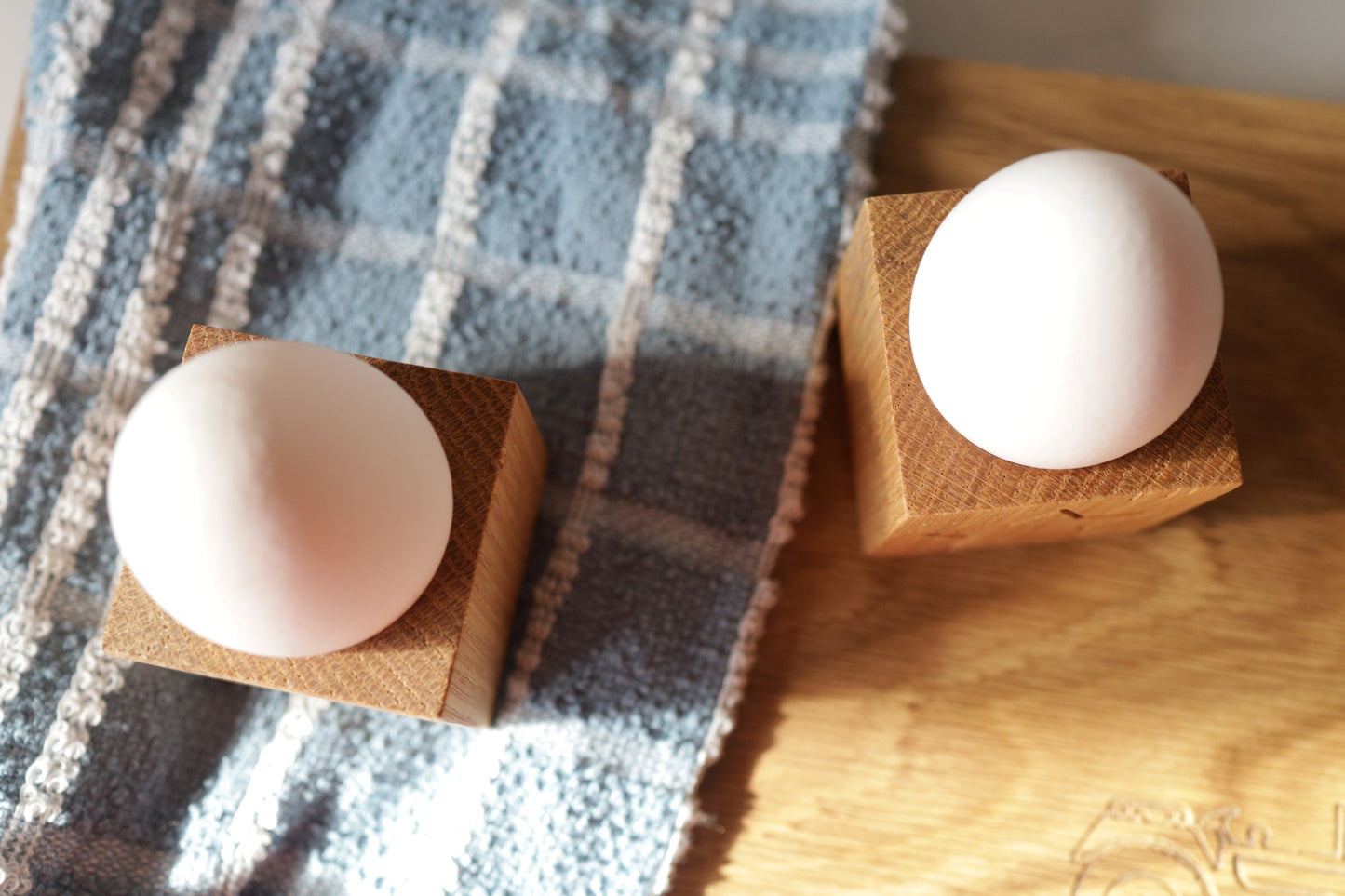 Oak Egg Cup Holder