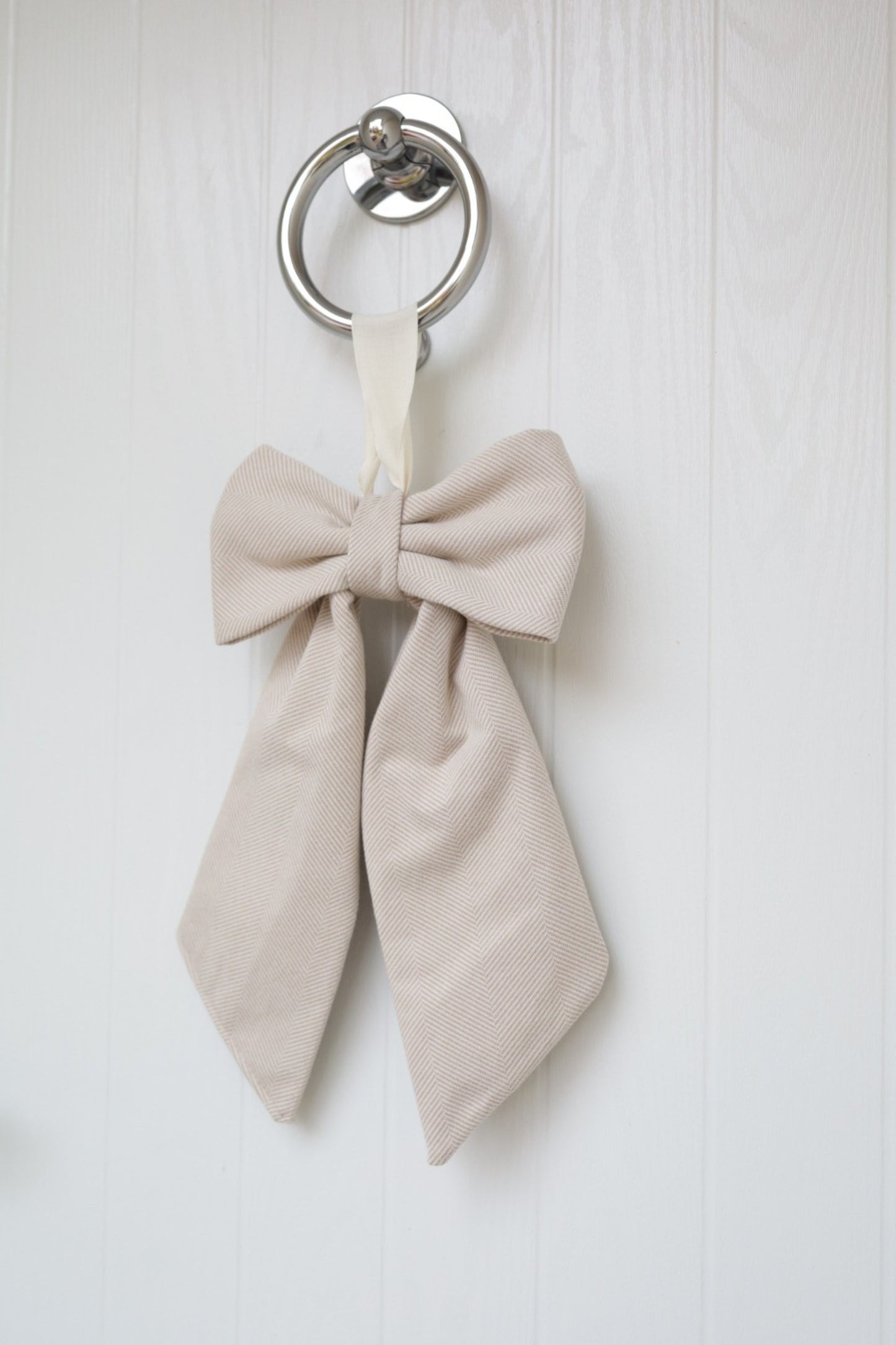 Soft Herringbone Bow  - Millstone