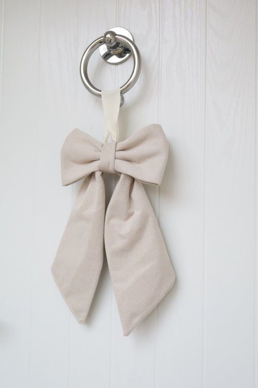 Soft Herringbone Bow  - Millstone